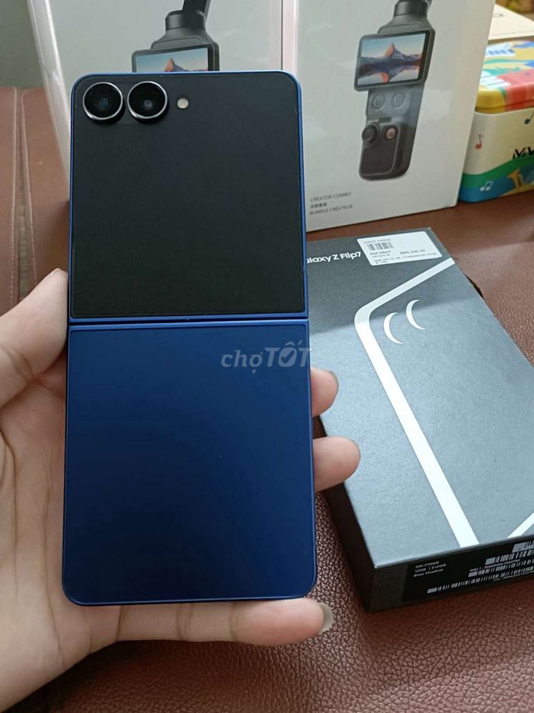 Samsung Zflip 7 512GB Xanh Mỹ 99%. Mua bán Điện thoại tại Quận Thanh Khê Đà Nẵng được đăng bởi TT PHONE SALE GIÁ SỈ hình 1