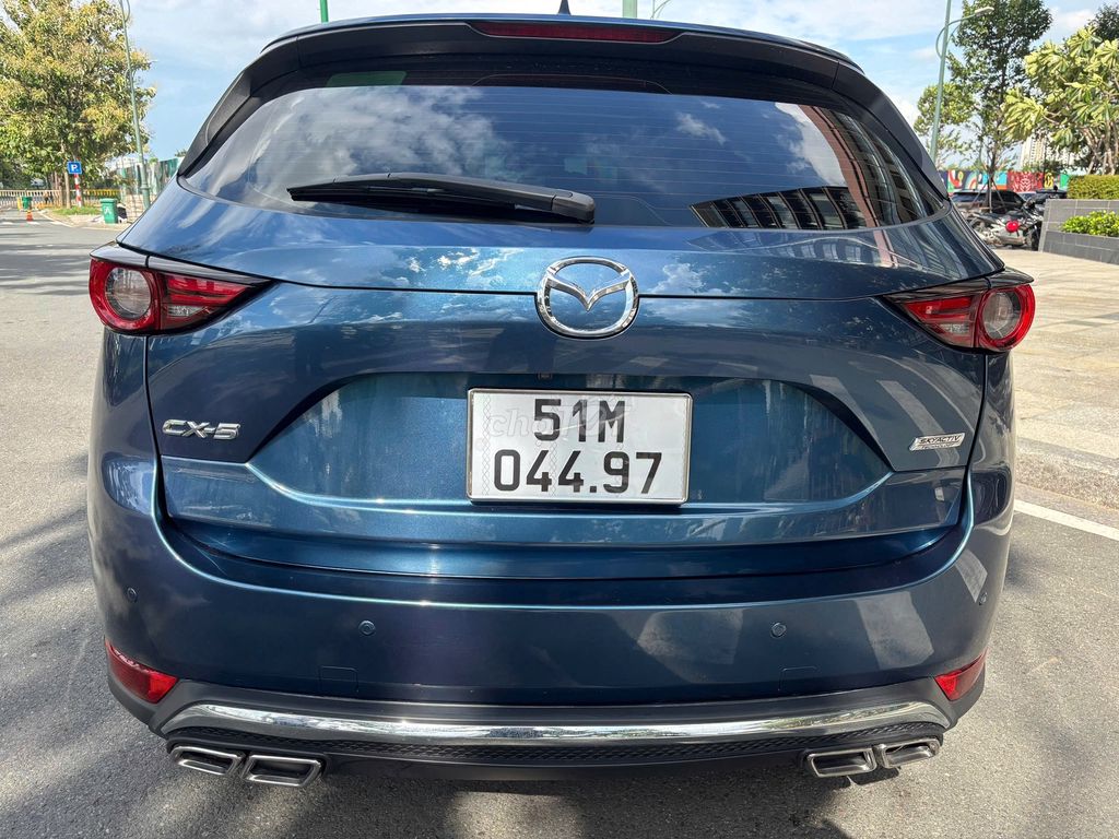 Mazda CX 5 2017 2.0 AT - 72000 km. Mua bán Ô tô tại Quận 4 Tp Hồ Chí Minh được đăng bởi Phi hình 2