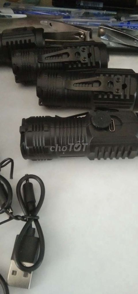 Đèn siêu sáng hợp kim mini nam châm 5 in1sạc typeC