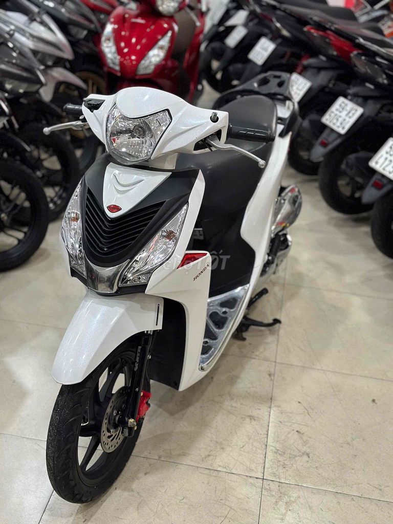 Honda Viosn 2020.Cọp.BS 70.Xe đẹp giá tốt.máy zin. Mua bán Xe máy tại Quận 6 Tp Hồ Chí Minh được đăng bởi Cửa Hàng Xe Máy Hoà Bùi hình 4