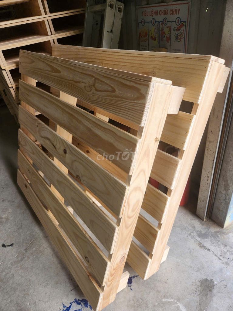 Sale giường pallet gỗ thông cao 20cm. Mua bán Giường, chăn ga gối nệm tại Quận 12 Tp Hồ Chí Minh được đăng bởi XƯỞNG PALLET GIƯỜNG hình 4