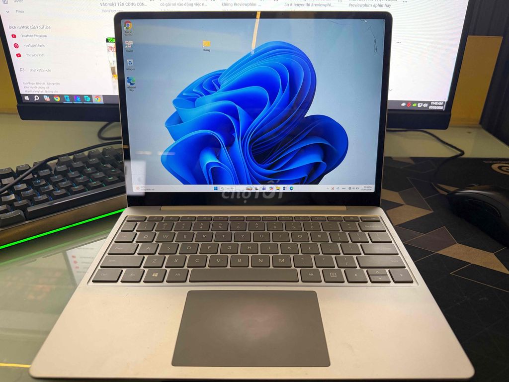 Microsoft Surface Laptop i5 gen 10. Mua bán Laptop tại Quận Gò Vấp Tp Hồ Chí Minh được đăng bởi jackson hình 1