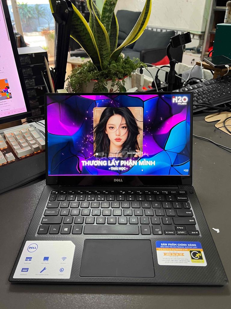 Dell XPS 13 i7-7500U 16G/256G / Màn cảm ứng QHD. Mua bán Laptop tại Quận Bình Tân Tp Hồ Chí Minh được đăng bởi NHƯ ĐIỆP hình 1
