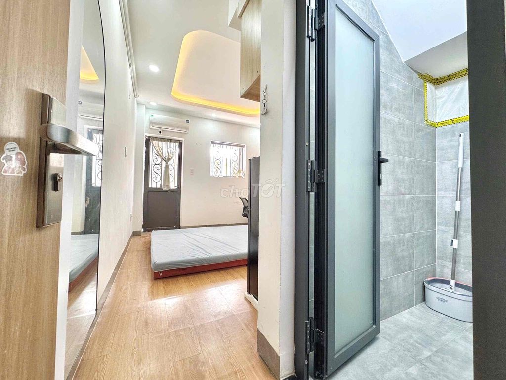 STUDIO MỚI TINH FULL NỘI THẤT XỊN XÒ THOÁNG NGAY NGUYỄN SƠN