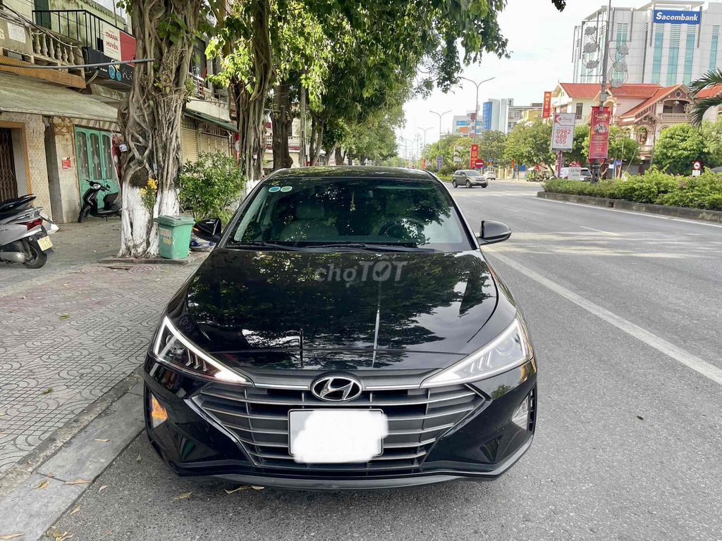 Hyundai Elantra 2021 1.6 AT - 64000 km. Mua bán Ô tô tại Thành phố Đông Hà Quảng Trị được đăng bởi liêm hình 1
