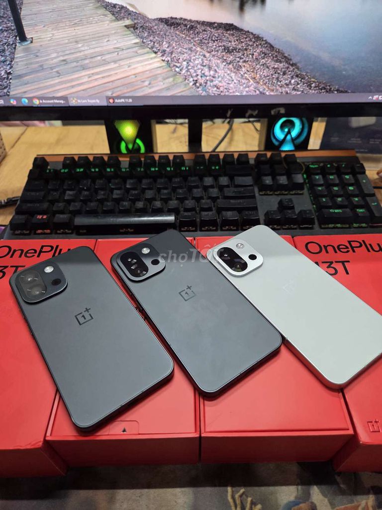 OnePlus 13T 256GB Đen, Trắng. Mua bán Điện thoại tại Thành phố Buôn Ma Thuột Đắk Lắk được đăng bởi Phúc Khang Mobile hình 1
