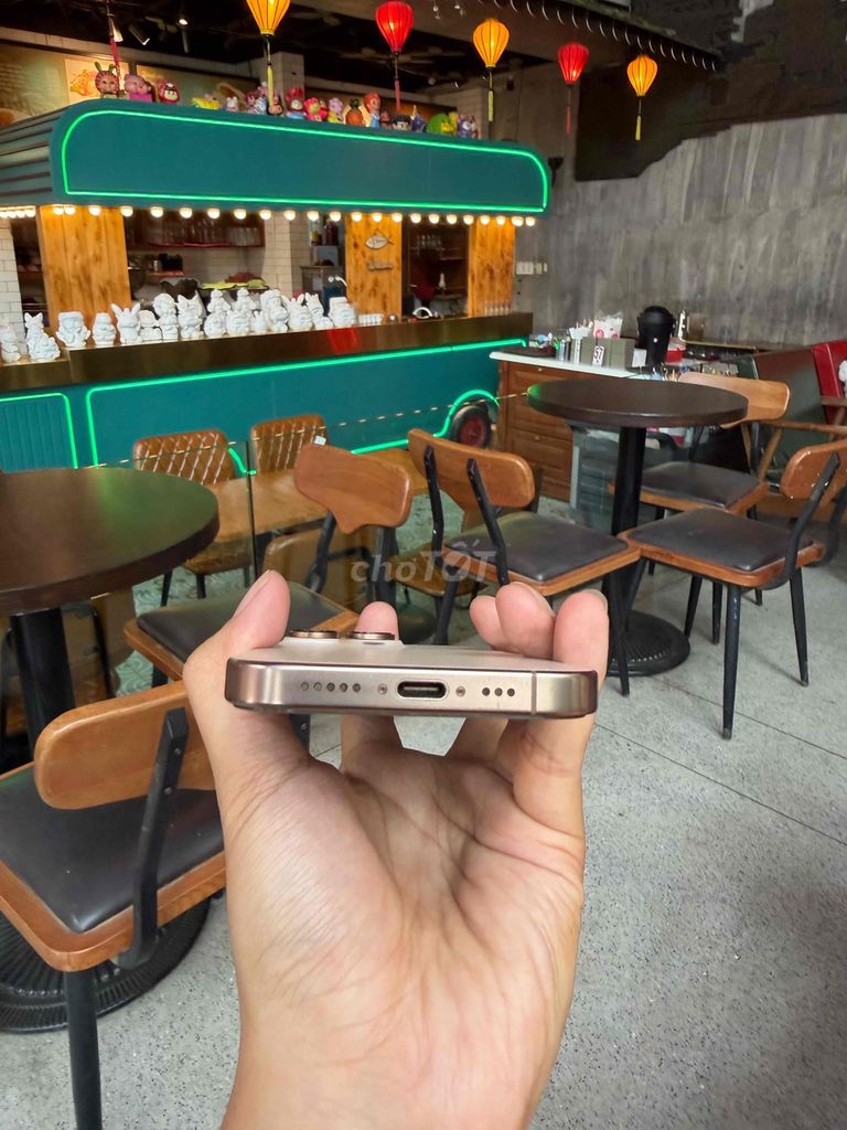 iPhone 16 Pro 128GB Vàng hồng Đã sử dụng. Mua bán Điện thoại tại Quận Liên Chiểu Đà Nẵng được đăng bởi A Đạt hình 1