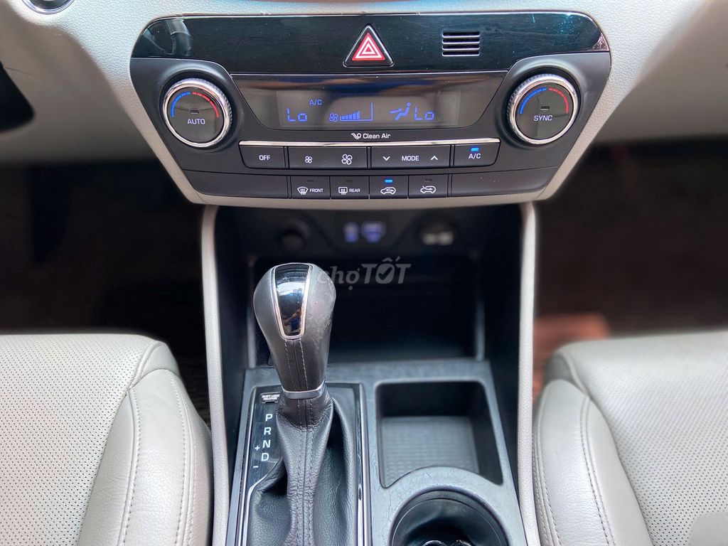 Hyundai Tucson 2015  - 88000 km. Mua bán Ô tô tại Thành phố Thuận An Bình Dương được đăng bởi Thắng Trần Auto hình 12