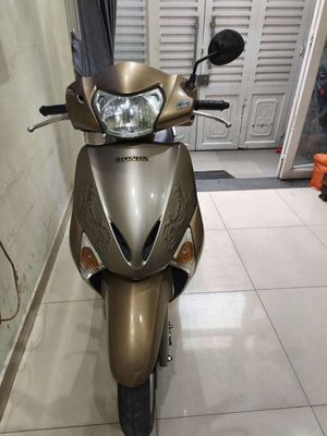 Lead 2012 . trùm mền.  bstp mới 95%