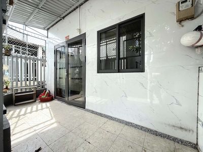 nhà sổ hồng riêng 5x10m 1 lửng 4pn Huỳnh Tấn Phát 1 tỷ 620
