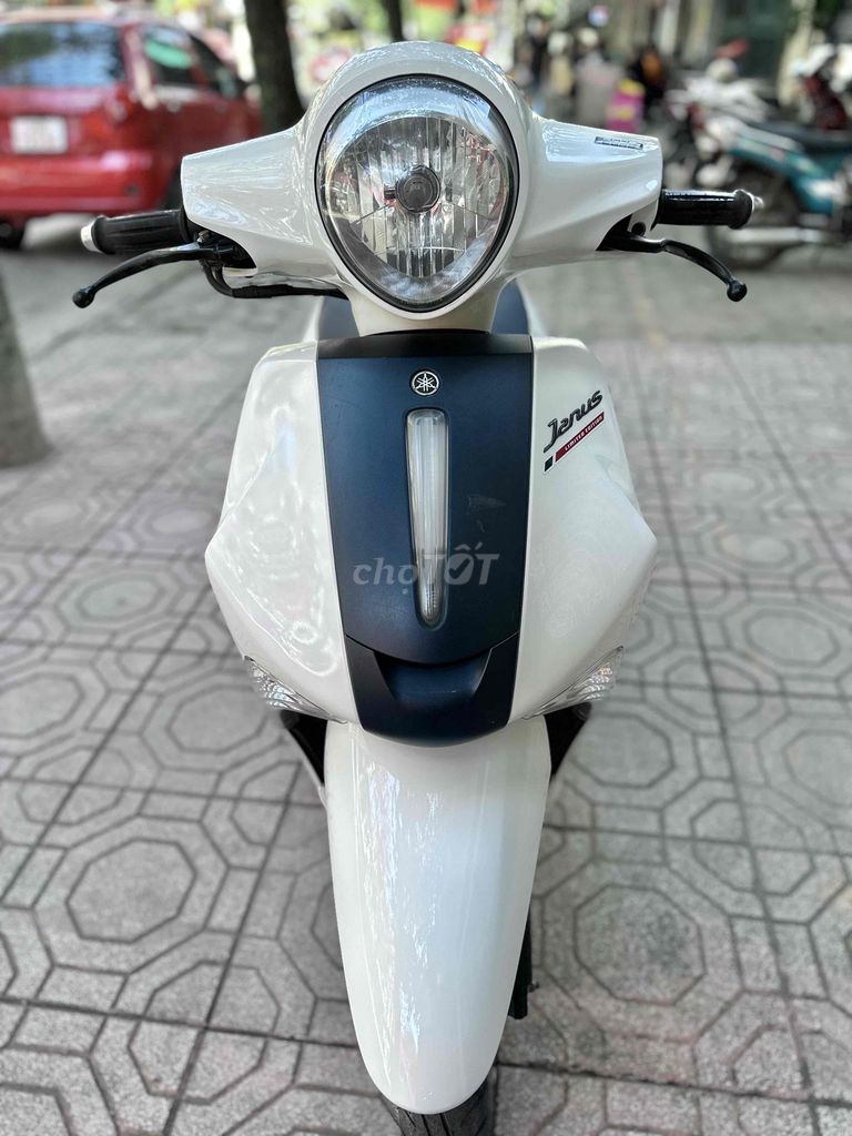 Yamaha Janus Smartkey Trắng Đã qua sử dụng. Mua bán Xe máy tại Thành phố Nam Định Nam Định được đăng bởi xe máy Trần Trung Bil 1988 hình 4