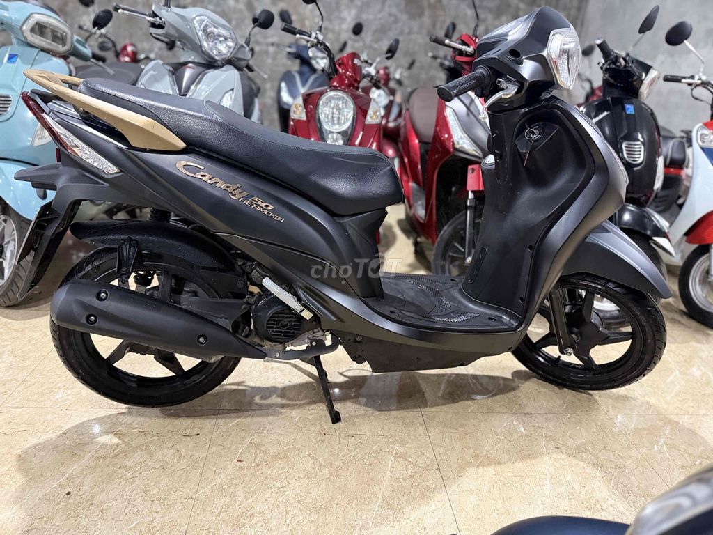 Thanh lý kimco Candy hermosa 50 cc siêu mới. Mua bán Xe máy tại Quận Bắc Từ Liêm Hà Nội được đăng bởi Hữu Nhuận hình 1