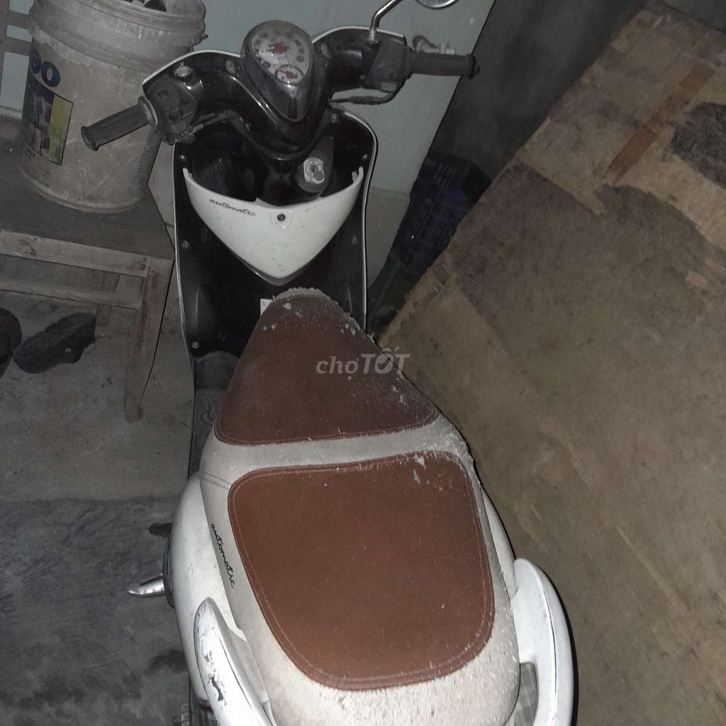 Cần bán xe mio yamaha giá 2tr đầy đủ giấy tờ. Mua bán Xe máy tại Thành phố Huế Thừa Thiên Huế được đăng bởi long hình 2