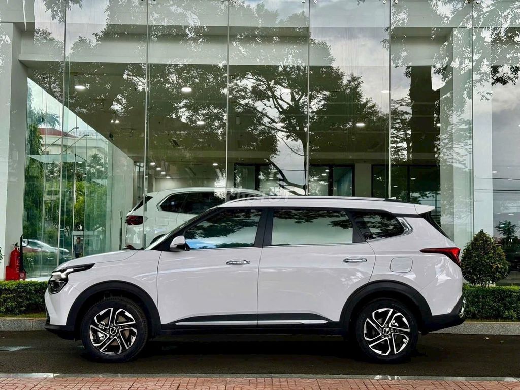 Kia Carens 2025 1.5G, Giảm xâu + Tặng BHVC. Mua bán Ô tô tại Quận Bình Tân Tp Hồ Chí Minh được đăng bởi Trần Vinh Phát hình 4