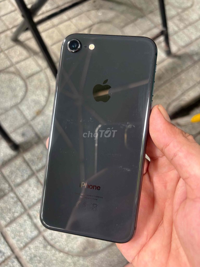 Apple iPhone 8 64GB Xám Mất vân tay Đã sử dụng. Mua bán Điện thoại tại Quận 10 Tp Hồ Chí Minh được đăng bởi Nguyễn Văn Biết hình 1