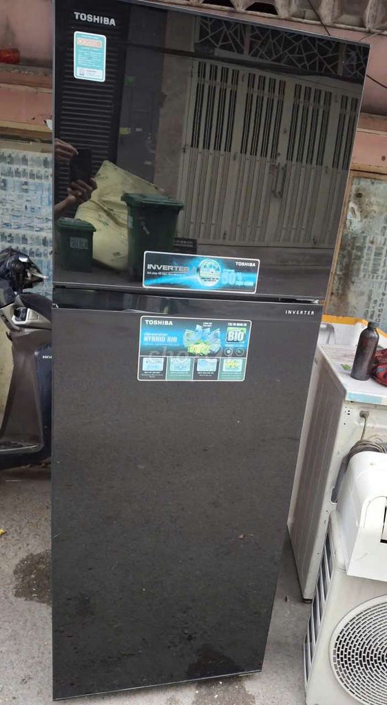 Tủ lạnh Toshiba 330L inverter mặt kính. Mua bán Tủ lạnh tại Quận 5 Tp Hồ Chí Minh được đăng bởi Anh Đào hình 1