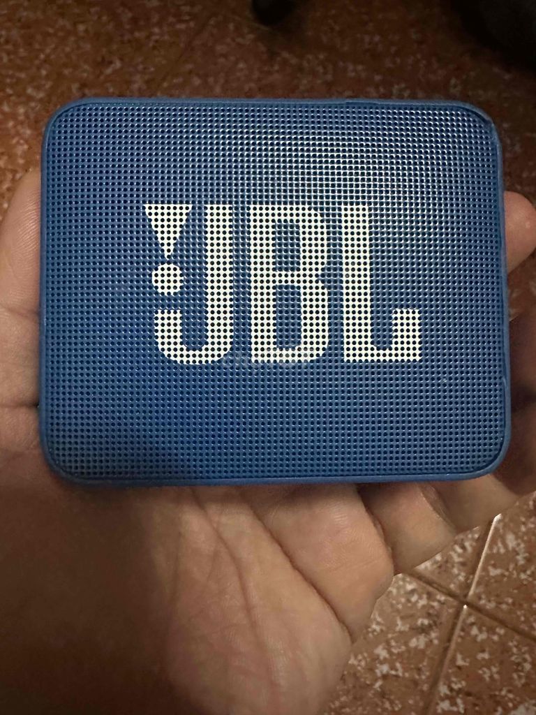 Xác loa JBL