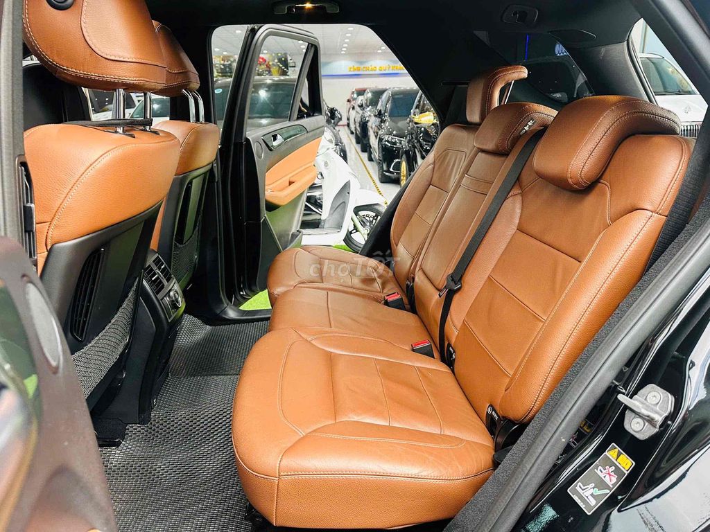 Mercedes GLE 400 4MATIC 2018 Черный