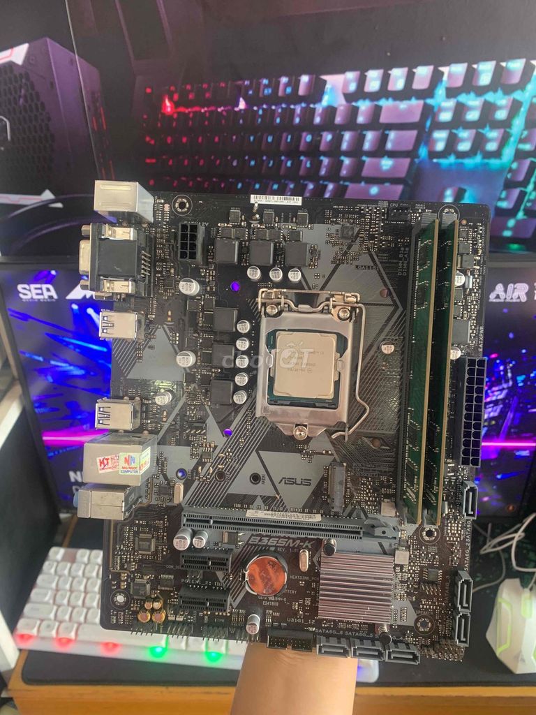 COMBO MAIN B365 cpu i3-8100 RAM 8GB(2 CÂY 4GB). Mua bán Linh kiện (RAM, Card...) tại Quận Phú Nhuận Tp Hồ Chí Minh được đăng bởi tiến tài 770 nguyễn kiệm p4 quận phú nhuận hình 1