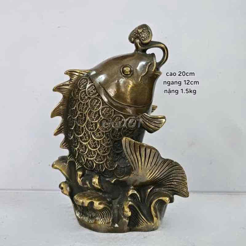 Tượng Cá Chép Ngậm Như Ý Bằng Đồng Cũ Sưu Tầm Xưa. Mua bán Đồ sưu tầm, đồ cổ tại Quận 1 Tp Hồ Chí Minh được đăng bởi TinTin Shop hình 1