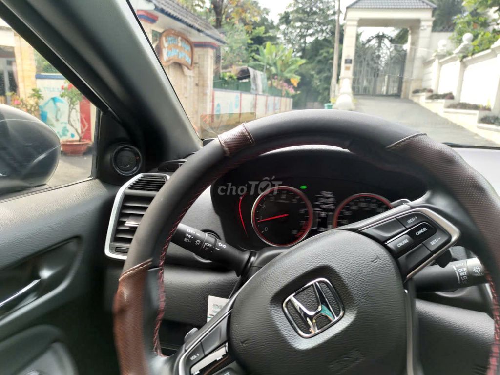 Honda City 2022 RS 35.000 km. Mua bán Ô tô tại Thành phố Thủ Đức Tp Hồ Chí Minh được đăng bởi Thu Hiền hình 3