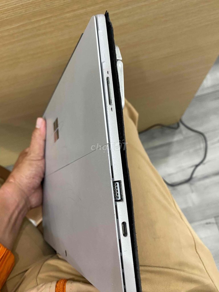 Microsoft Surface 7 pro. Mua bán Laptop tại Quận Bình Tân Tp Hồ Chí Minh được đăng bởi Đồ Nhà Dùng Mang Bán  hình 1