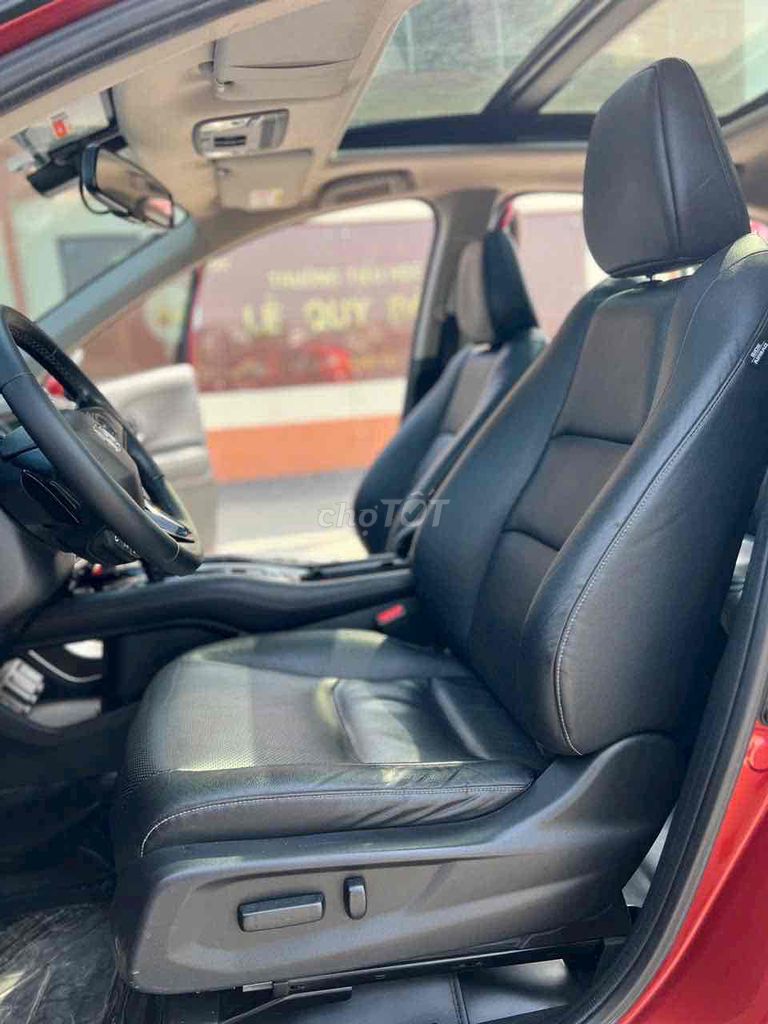 Honda HR-V 2021 1.8L 76.000 km. Mua bán Ô tô tại Quận Gò Vấp Tp Hồ Chí Minh được đăng bởi Nguyễn Nam Sang hình 8