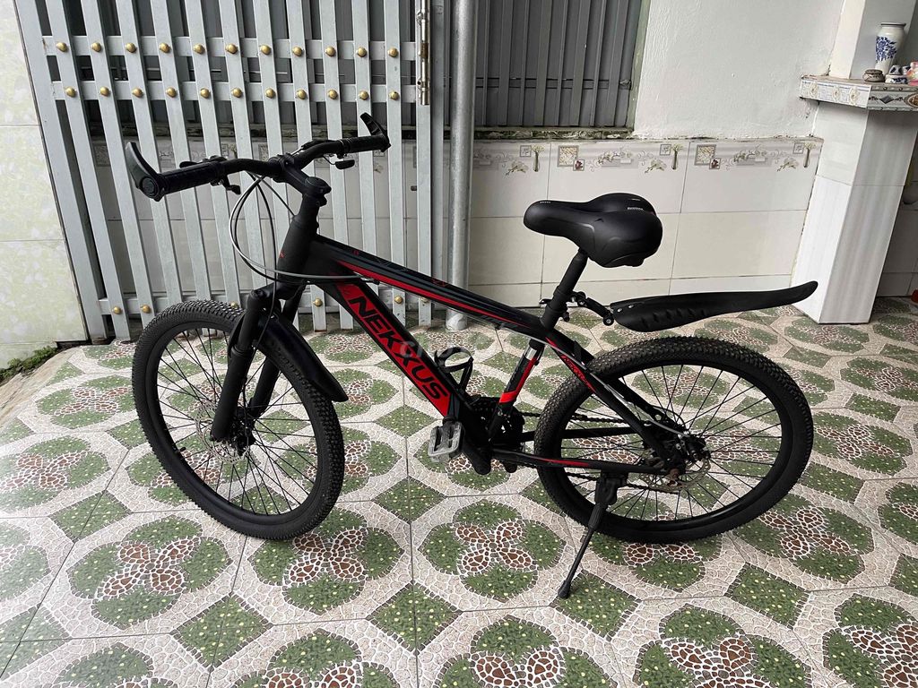 để lâu ích đi bán lại cho ae sài. Mua bán Xe đạp tại Thành phố Tân An Long An được đăng bởi thanh hình 1