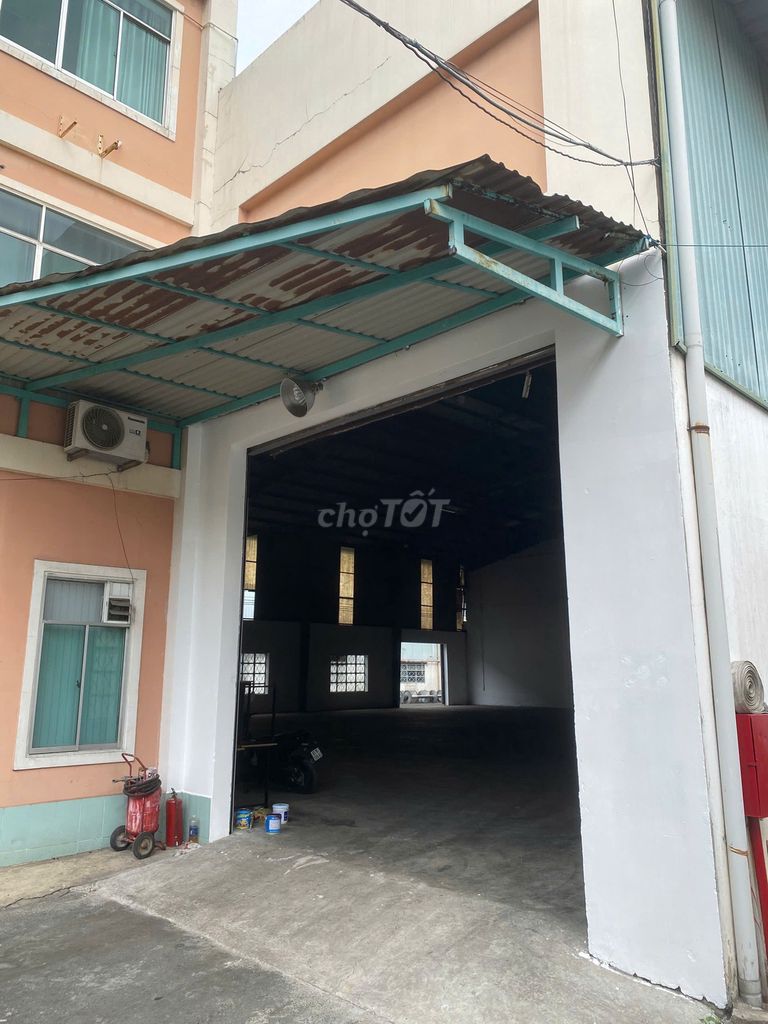Cho thuê kho 800m² KCN Tân Tạo Bình Tân – Khuôn viên 5.000m² 