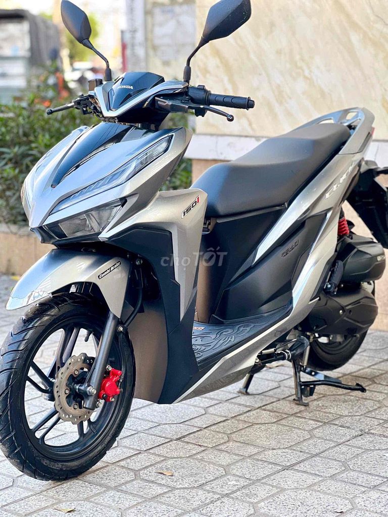 Click thái 150i bstp 9chủ xe nhập bao zin chuẩn. Mua bán Xe máy tại Quận 12 Tp Hồ Chí Minh được đăng bởi CHXM Phương Nam Chuyên Bán Xe Trả Góp Bao Nợ Xấu hình 2