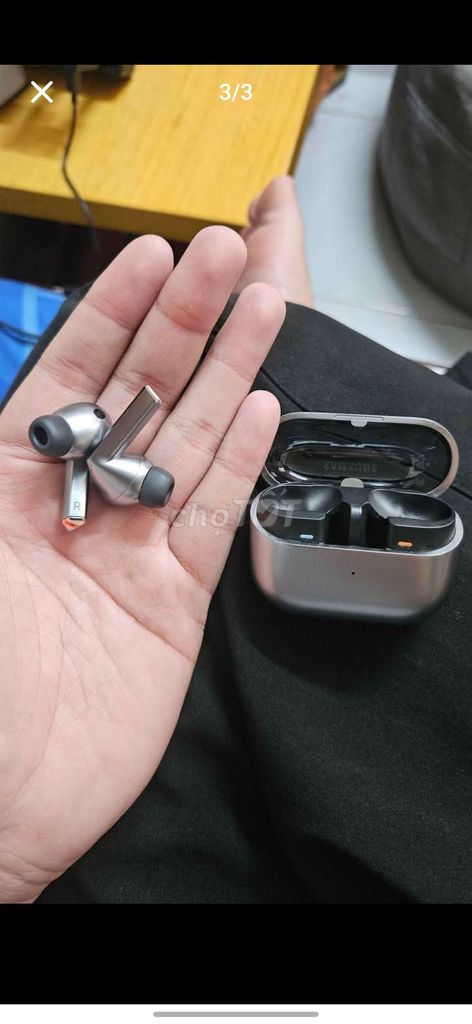 Tai nghe Buds 3 Pro Bạc, BH 01/2027. Mua bán Tivi, Âm thanh tại Quận Liên Chiểu Đà Nẵng được đăng bởi Nhân Hoàng hình 1