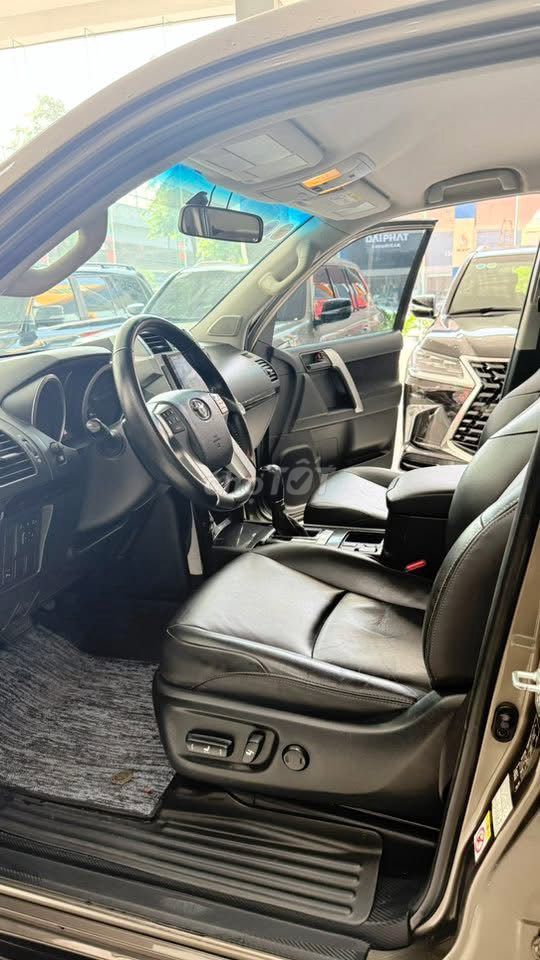 Bán Toyota Prado TXL 2.7, sản xuất 2016, xe đi ít.. Mua bán Ô tô tại Quận Bắc Từ Liêm Hà Nội được đăng bởi Mr Hợi  hình 9