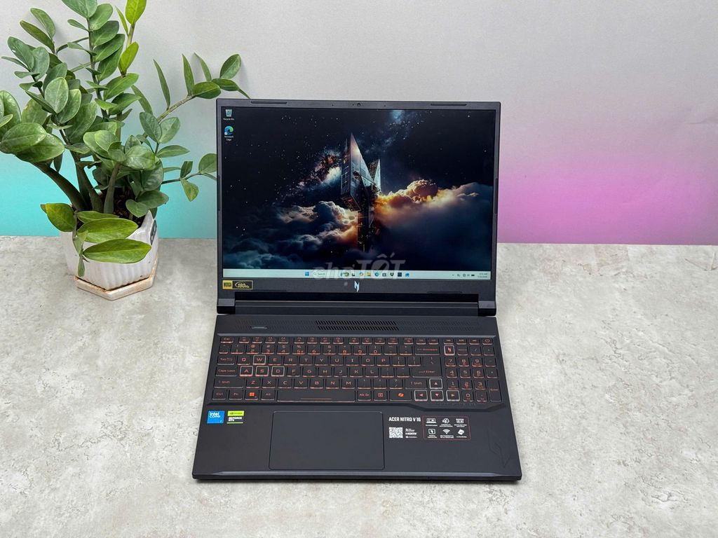 Acer Nitro V ANV16-72 i7 16GB SSD 1TB RTX 5050. Mua bán Laptop tại Quận Bình Thạnh Tp Hồ Chí Minh được đăng bởi Vũ Quang Khải hình 1