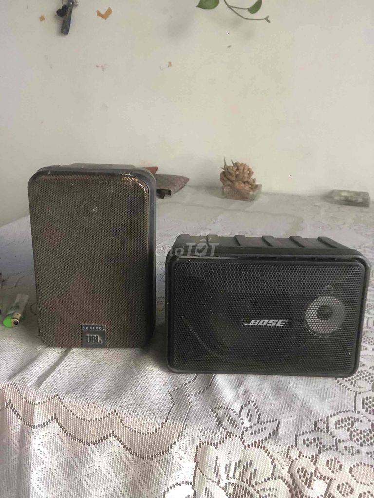 Loa Bose và JBL control1 80w. Mua bán Tivi, Âm thanh tại Quận Hải Châu Đà Nẵng được đăng bởi Kin Kin hình 1