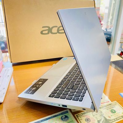 Acer Aspire 3 A315-59 i5-1235U-8GB-512GB-Full Box. Mua bán Laptop tại Quận Ninh Kiều Cần Thơ được đăng bởi Võ Diện
