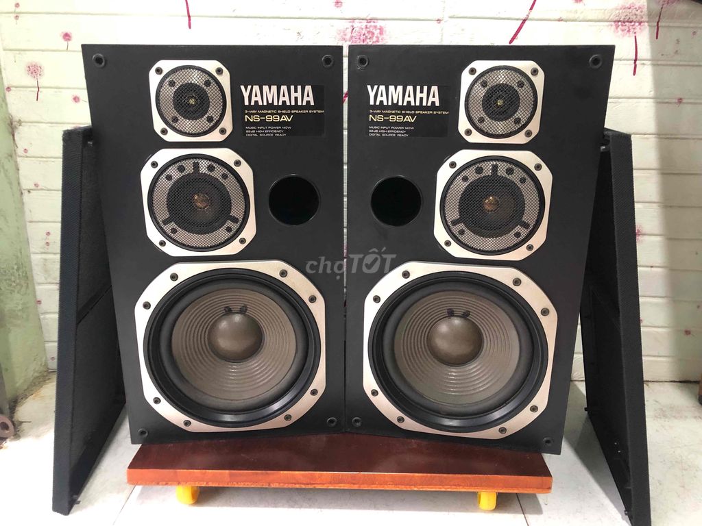 cặp loa:YAMAHA-bas-22cm đẹp như mới.