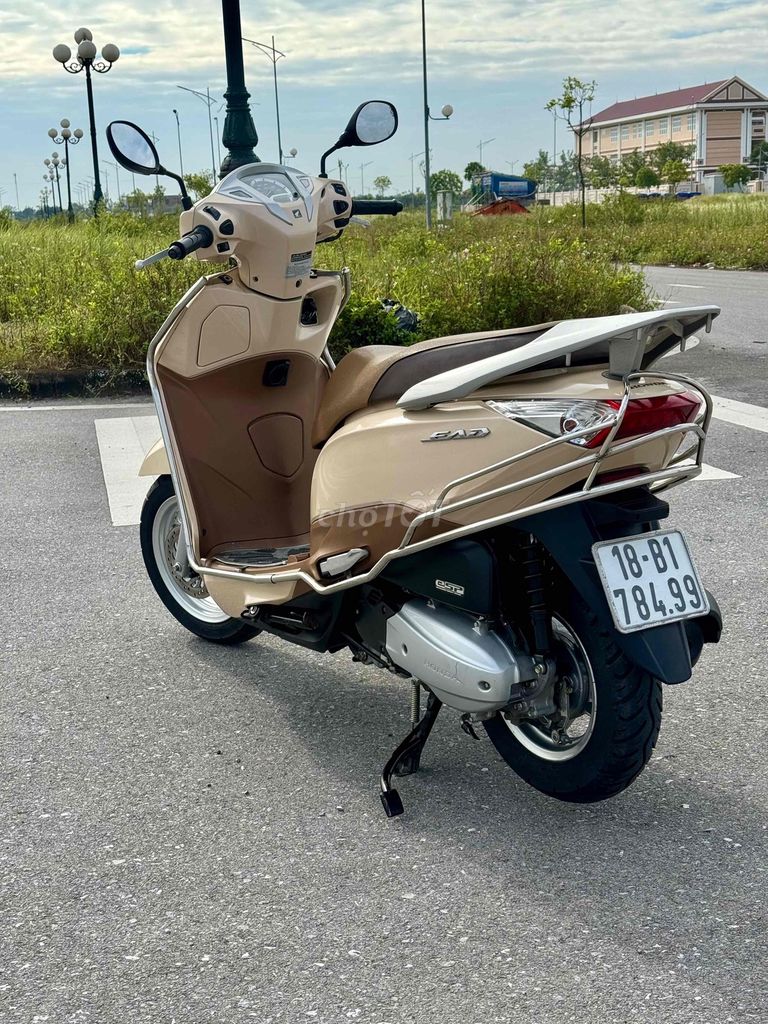 Honda Lead 2017 125cc Vàng cát. Mua bán Xe máy tại Thành phố Nam Định Nam Định được đăng bởi  long việt  hình 5