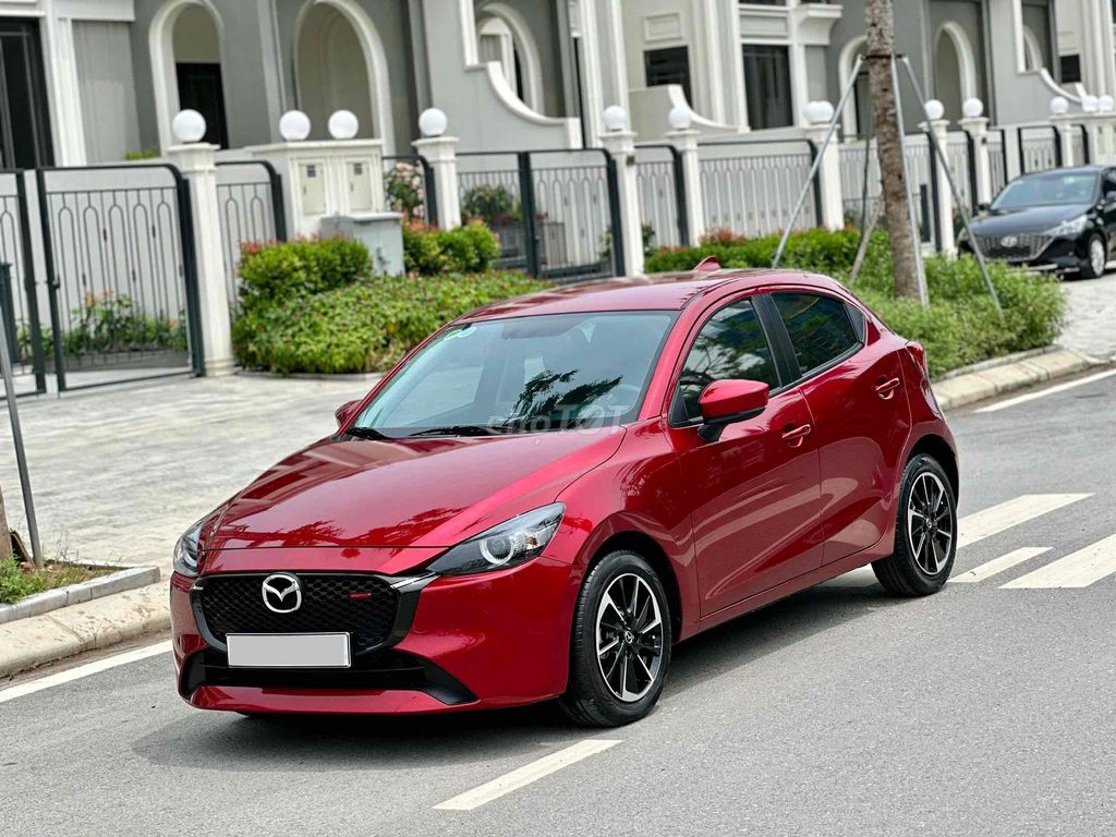 Mazda 2 2024 Sport Luxury - 5000 km. Mua bán Ô tô tại Quận Bắc Từ Liêm Hà Nội được đăng bởi Hùng Ngần hình 4