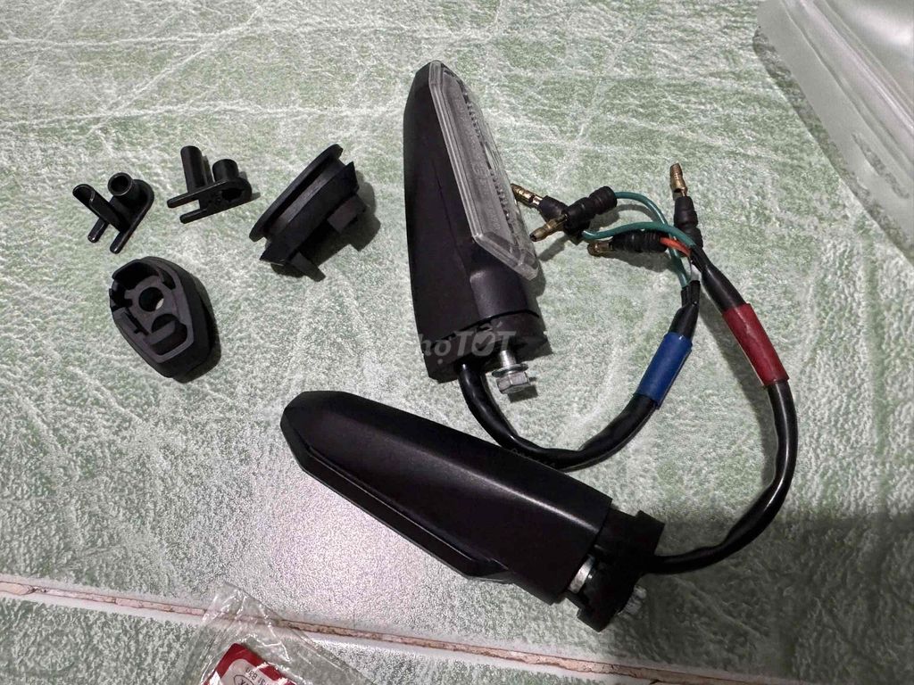 Xi nhan Honda Winner X Vario FZ155. Mua bán Phụ tùng xe tại Thành phố Vũng Tàu Bà Rịa - Vũng Tàu được đăng bởi Bùi Tiến Trọng hình 3