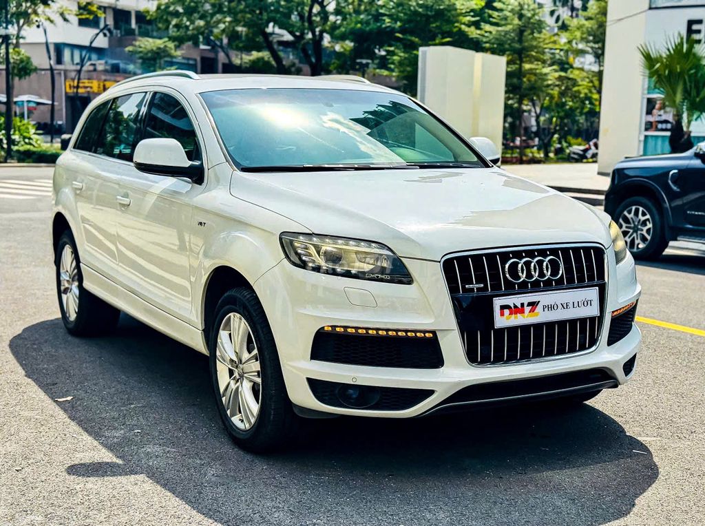 Audi Q7 3.0 AT 2015 Full option - Màu Trắng. Mua bán Ô tô tại Quận 7 Tp Hồ Chí Minh được đăng bởi JENNIE hình 2