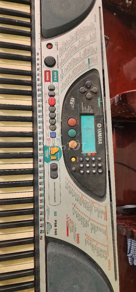 PIANO YAMAHA PSR-240 củ còn dùng tốt