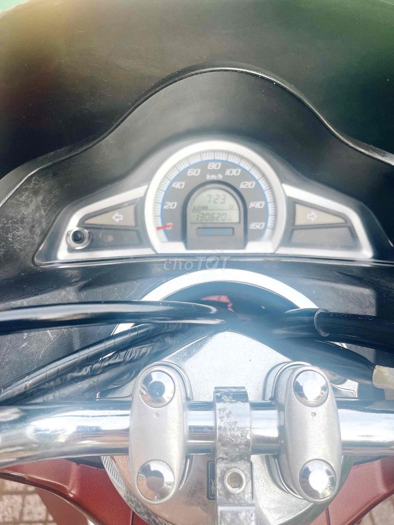 CẦN BÁN XE PCX. Mua bán Xe máy tại Quận 12 Tp Hồ Chí Minh được đăng bởi Nguyen Thanh hình 5