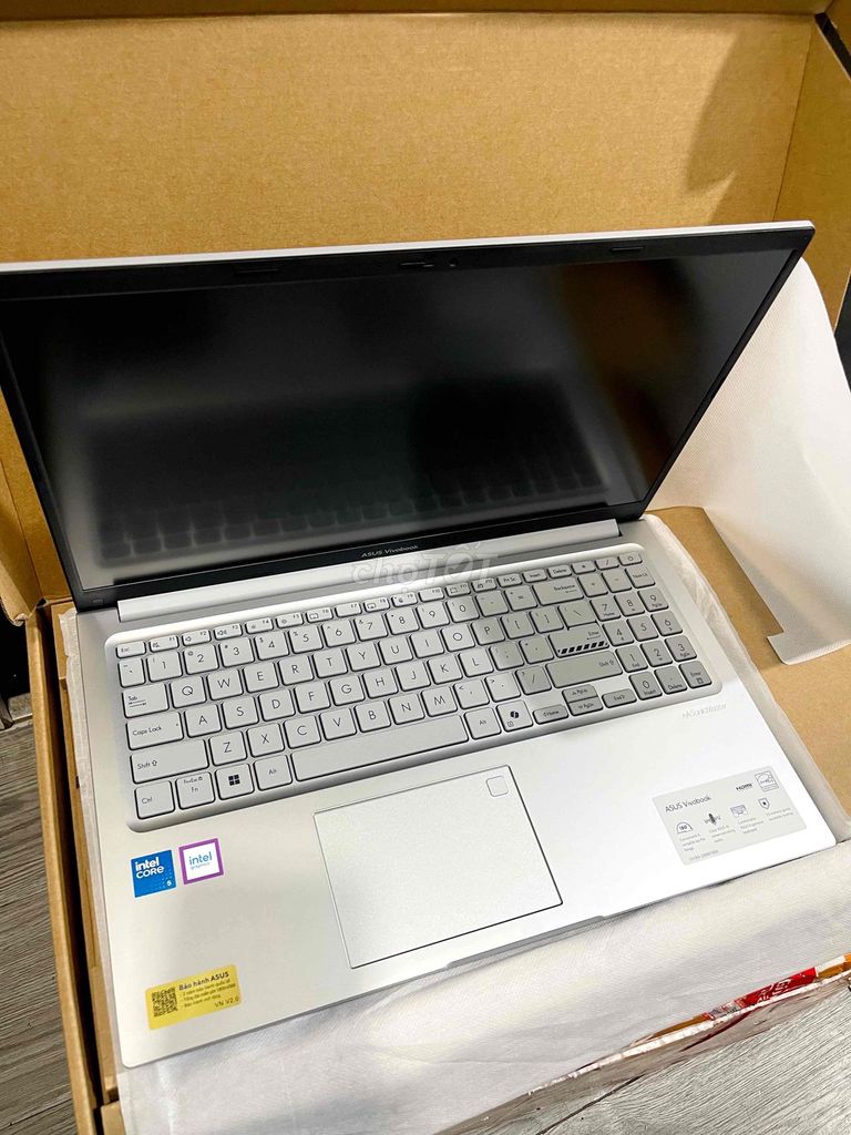 Asus New mua hôm qua 21,5đ bay nhanh đổi máy. Mua bán Laptop tại Thành phố Thuận An Bình Dương được đăng bởi ATShop Laptop cũ hình 1