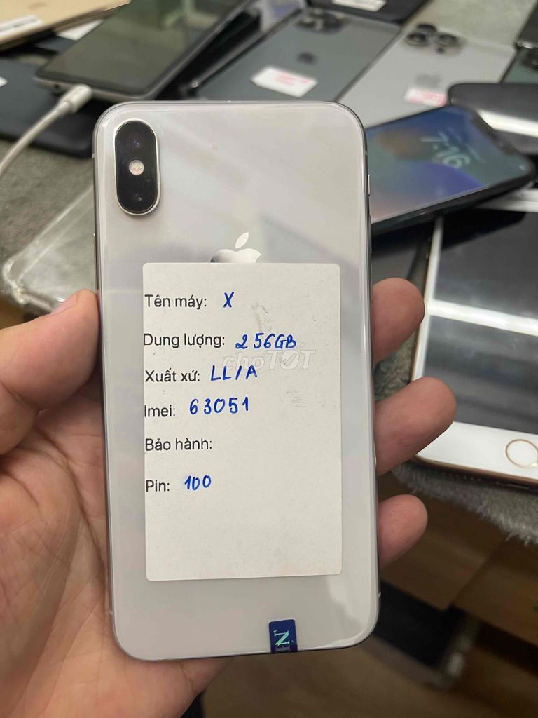 Apple iPhone X 256GB Bạc LL/A. Mua bán Điện thoại tại Quận Đống Đa Hà Nội được đăng bởi HaNoiMobile HT  hình 1