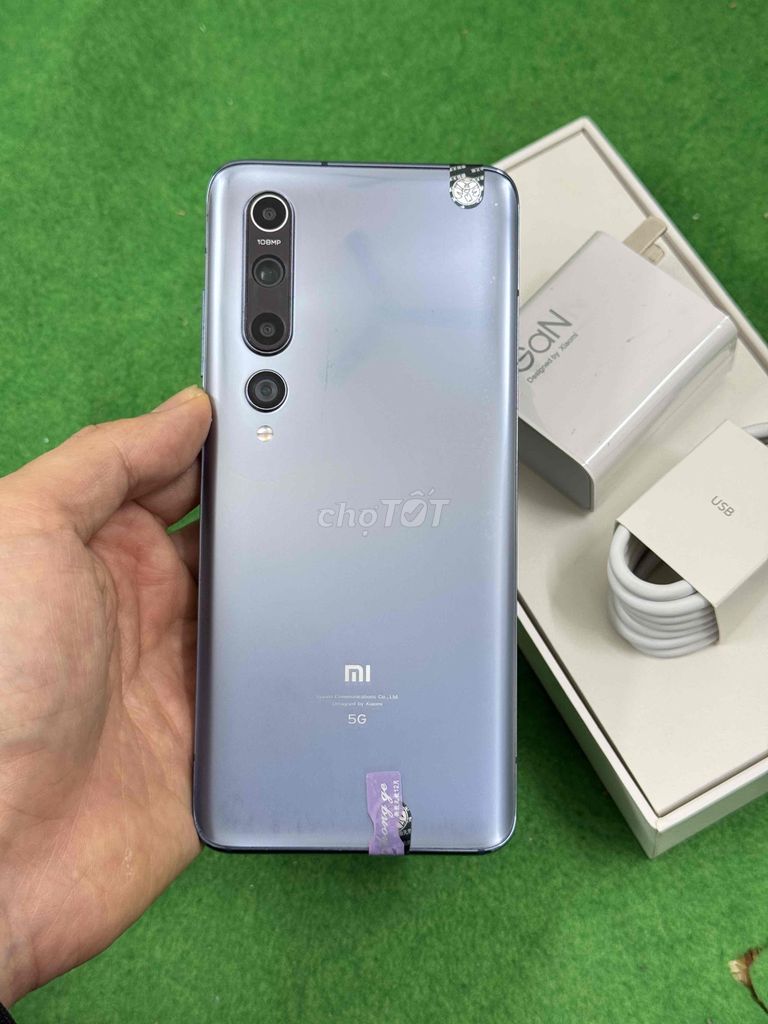 Xiaomi 10 8/256 đủ sạc cáp ốp TRẢ GÓP - COD