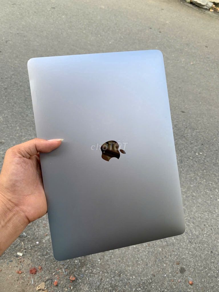 Apple Macbook Pro M1 13 inch 16GB/256GB Xám. Mua bán Laptop tại Huyện Quế Võ Bắc Ninh được đăng bởi Luân hình 1