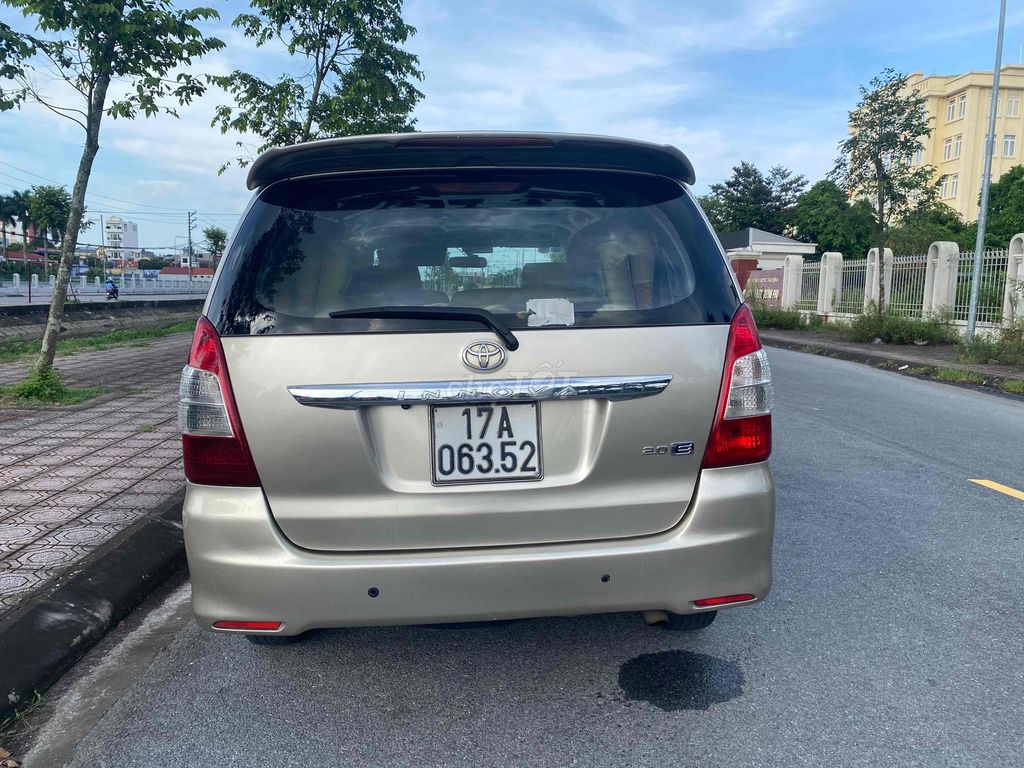 Toyota Innova 2013 2.0E - 150000 km. Mua bán Ô tô tại Huyện Quỳnh Phụ Thái Bình được đăng bởi Đặng văn hưng hình 3