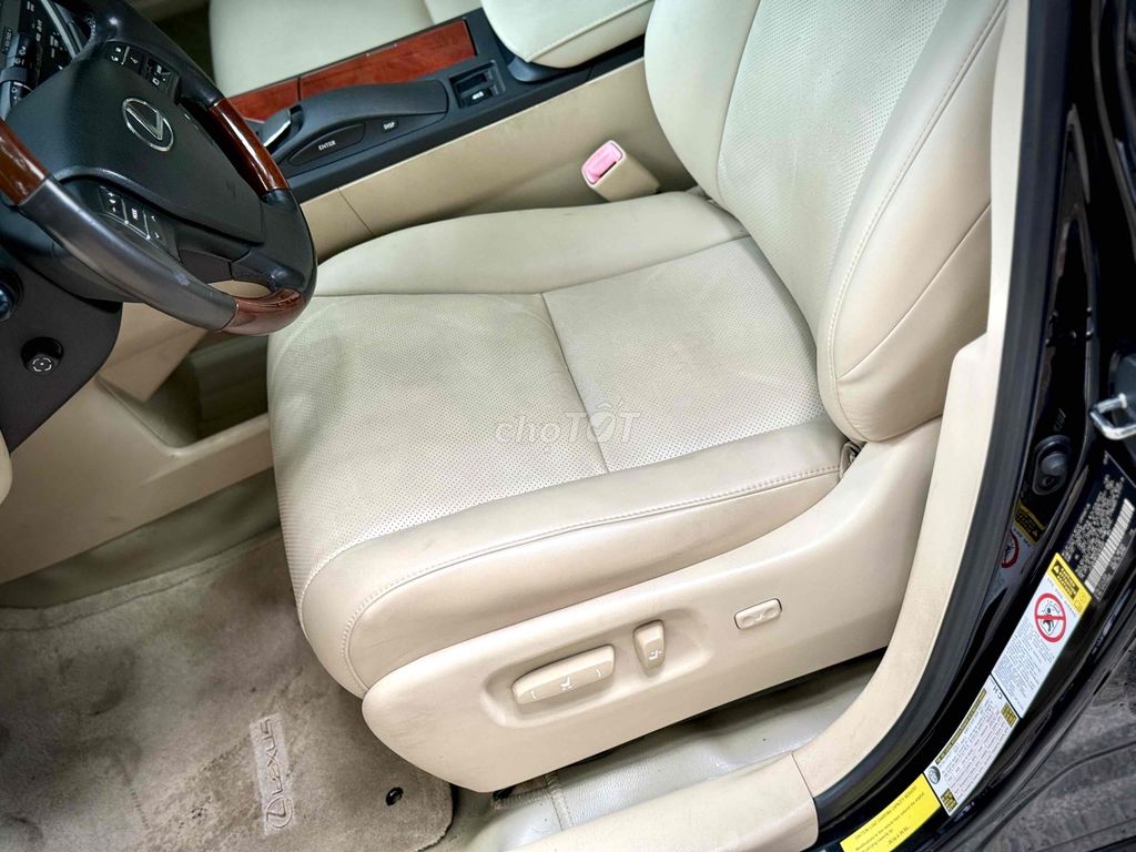 Lexus RX350 full 2009 mẫu mới siêu cọp. Mua bán Ô tô tại Quận Tân Phú Tp Hồ Chí Minh được đăng bởi Lê Băng Vinh hình 10