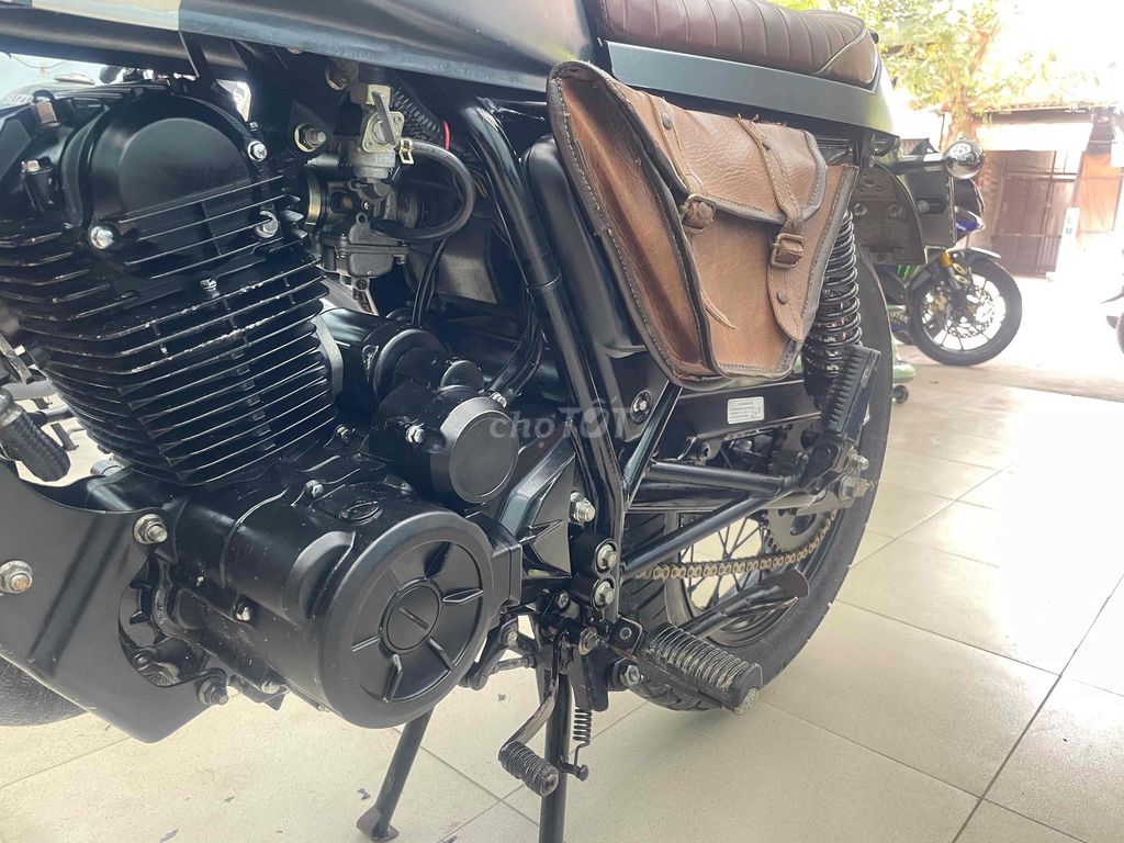 GPX Legend 200 máy zin biển số 75. Mua bán Xe máy tại Huyện Bình Chánh Tp Hồ Chí Minh được đăng bởi Phong Vũ hình 3