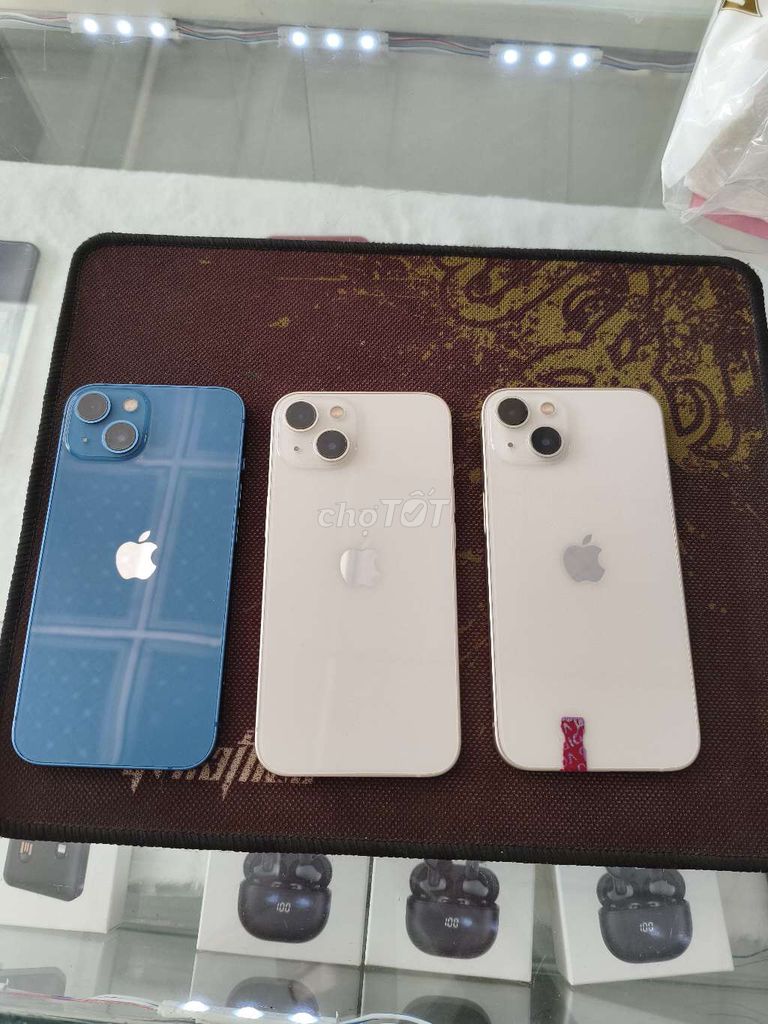 Apple iPhone 13 256GB 2 sim Gần như mới. Mua bán Điện thoại tại Huyện Ba Tri Bến Tre được đăng bởi Di Động 35 Ba Tri hình 1